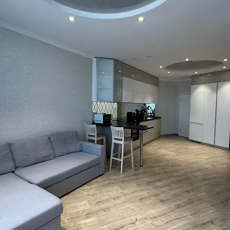 Pearl 44, Kamanina Apartment *