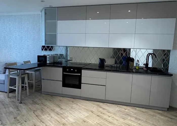 Pearl 44, Kamanina Apartment *